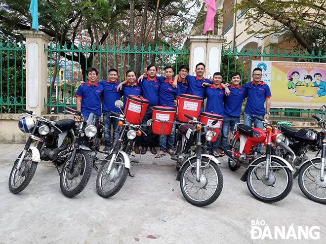 Members of the 67 Motorcycle Club are ready to hand-deliver free porridge to disadvantaged patients.