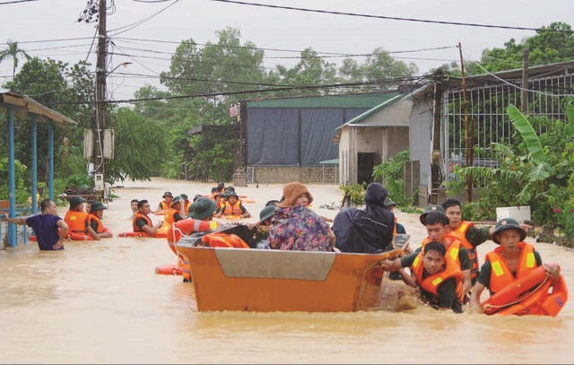 Hiện nay là thời điểm thường xảy ra mưa, bão tại miền Trung và Tây Nguyên. Thủ tướng Chính phủ yêu cầu các bộ ngành, địa phương chủ động ứng phó mưa lũ.