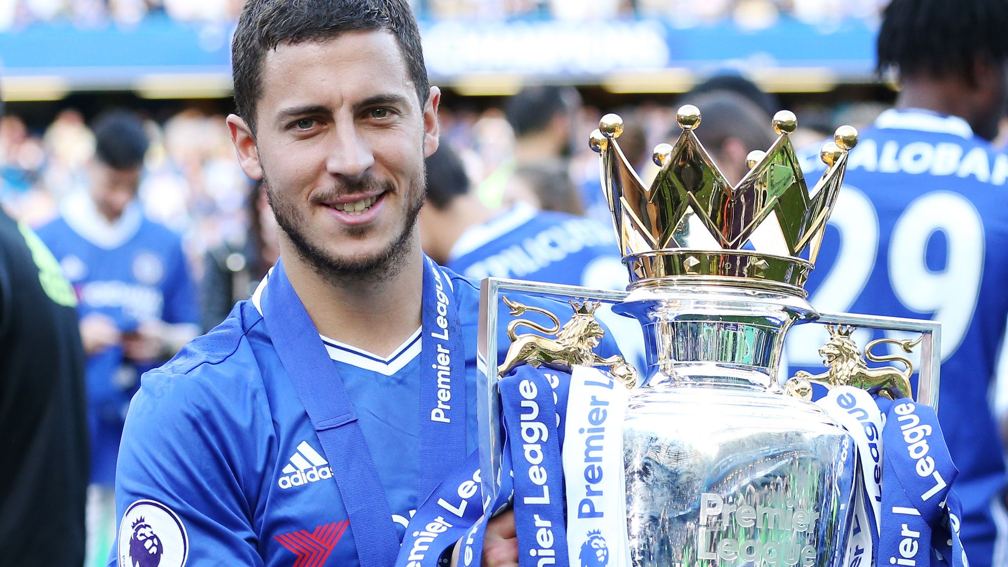 Eden Hazard từng có một chương đầu sự nghiệp rực rỡ trong màu áo Chelsea.  Ảnh: Sky Sports