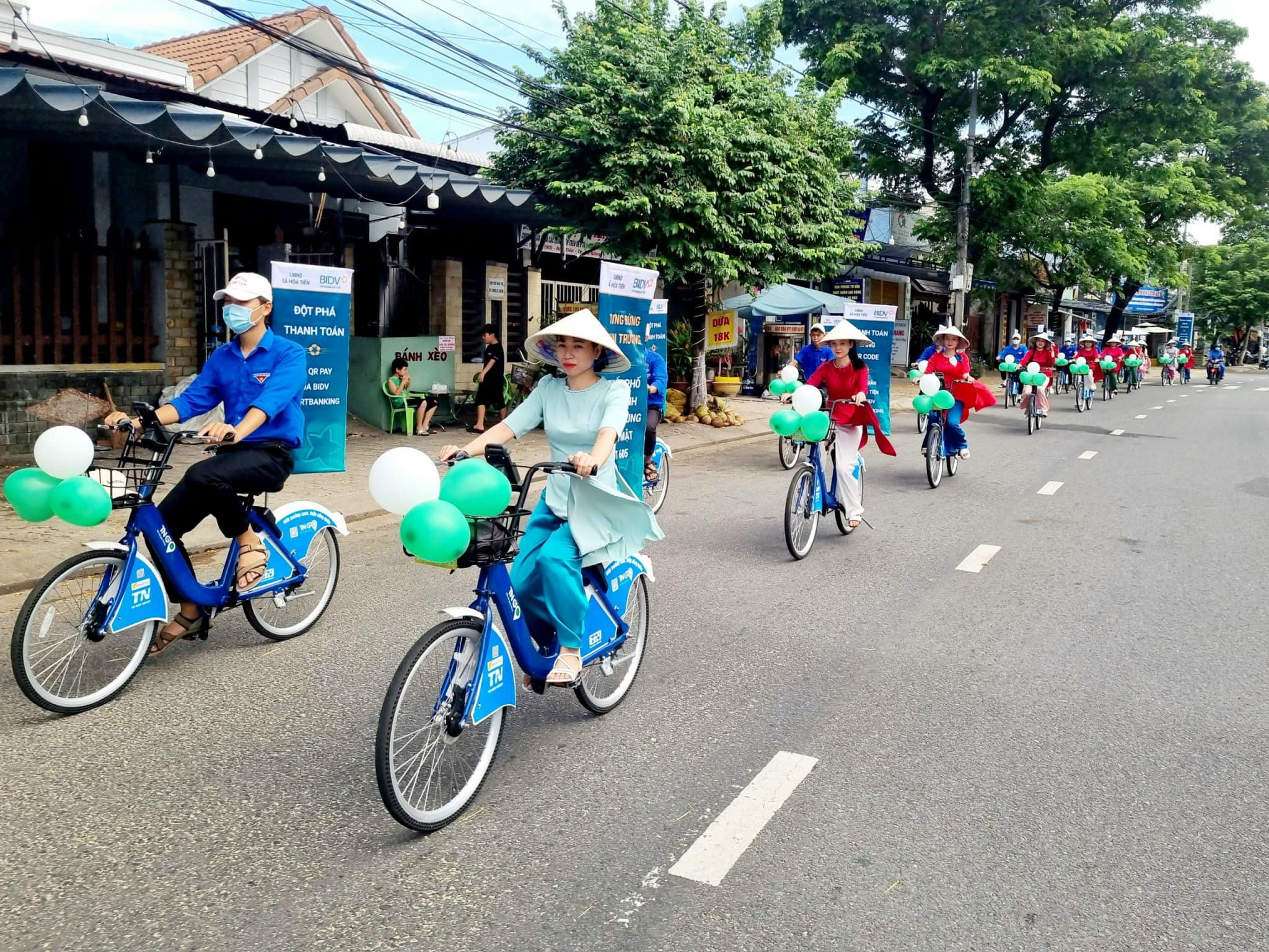 Tuyến đường kinh doanh thanh toán không dùng tiền mặt