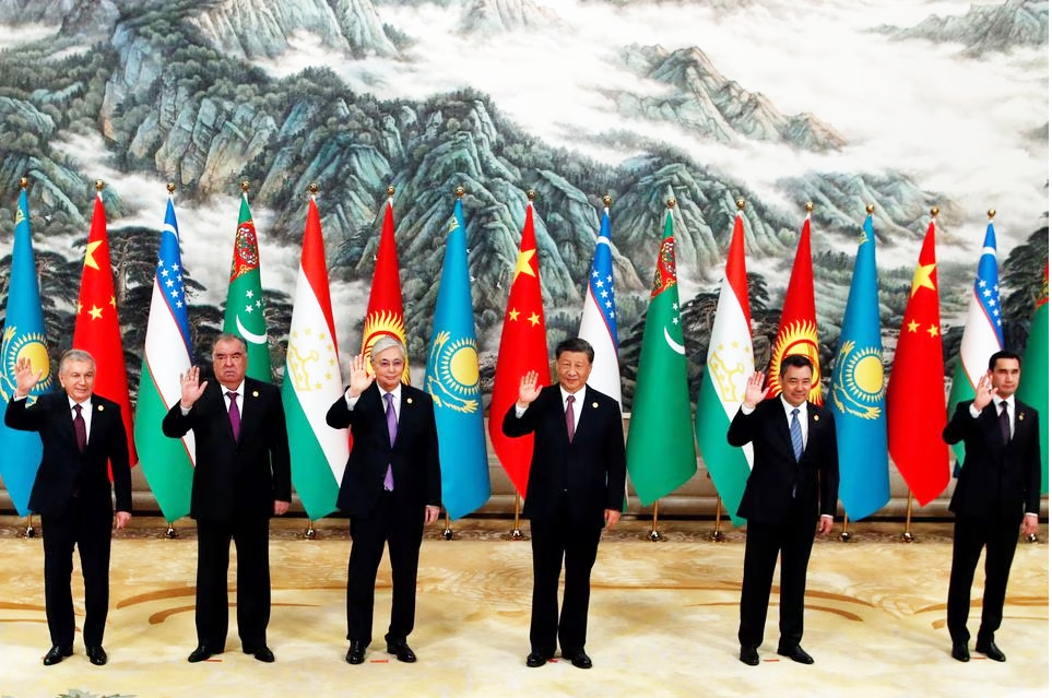 Trung Á trong chiến lược của các cường quốc