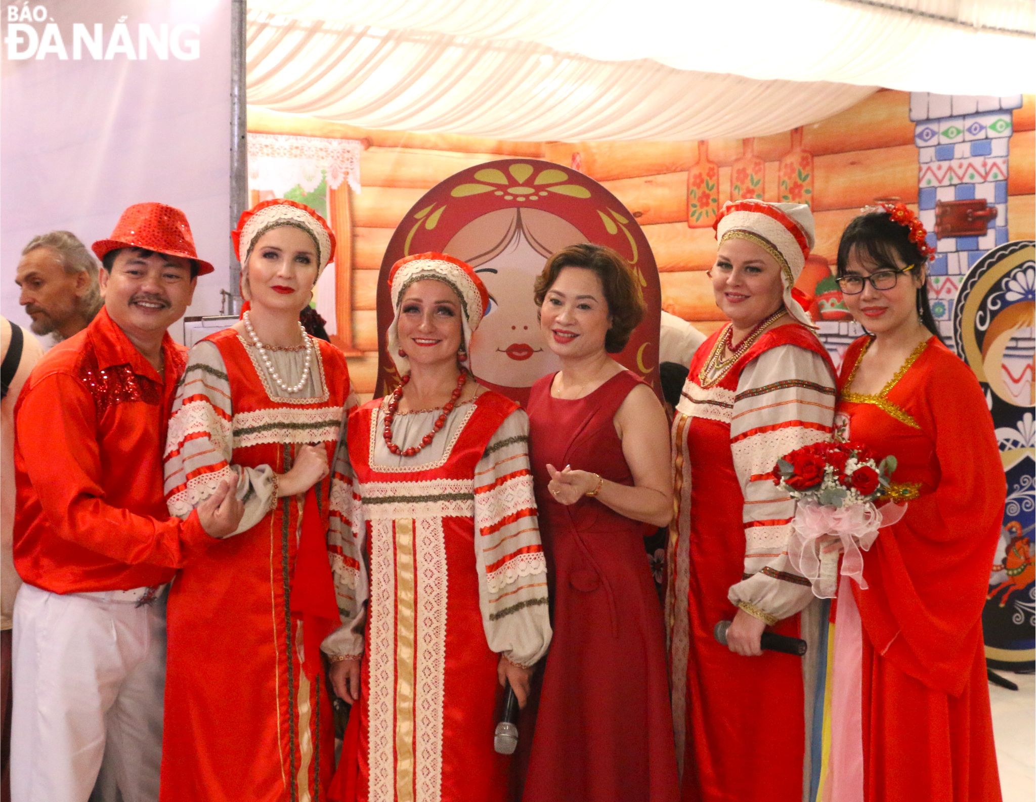 Sôi nổi chương trình giao lưu văn hóa Việt Nam – Liên bang Nga