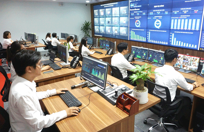 Trung tâm Giám sát, điều hành thông minh thành phố Đà Nẵng (IOC) được đưa vào hoạt động từ tháng 8-2023 đã phát huy công tác giám sát, lãnh đạo điều hành thông qua các thiết bị thông minh. Ảnh: IOC