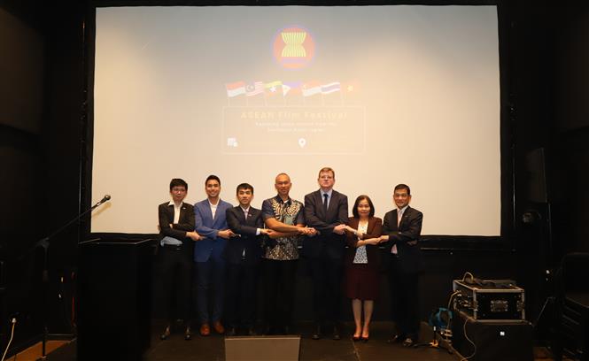 Liên hoan phim ASEAN tại Nam Phi, một sáng kiến và hoạt động của Ủy ban ASEAN tại Pretoria (APC) gồm ngoại giao đoàn của 7 nước ASEAN.
