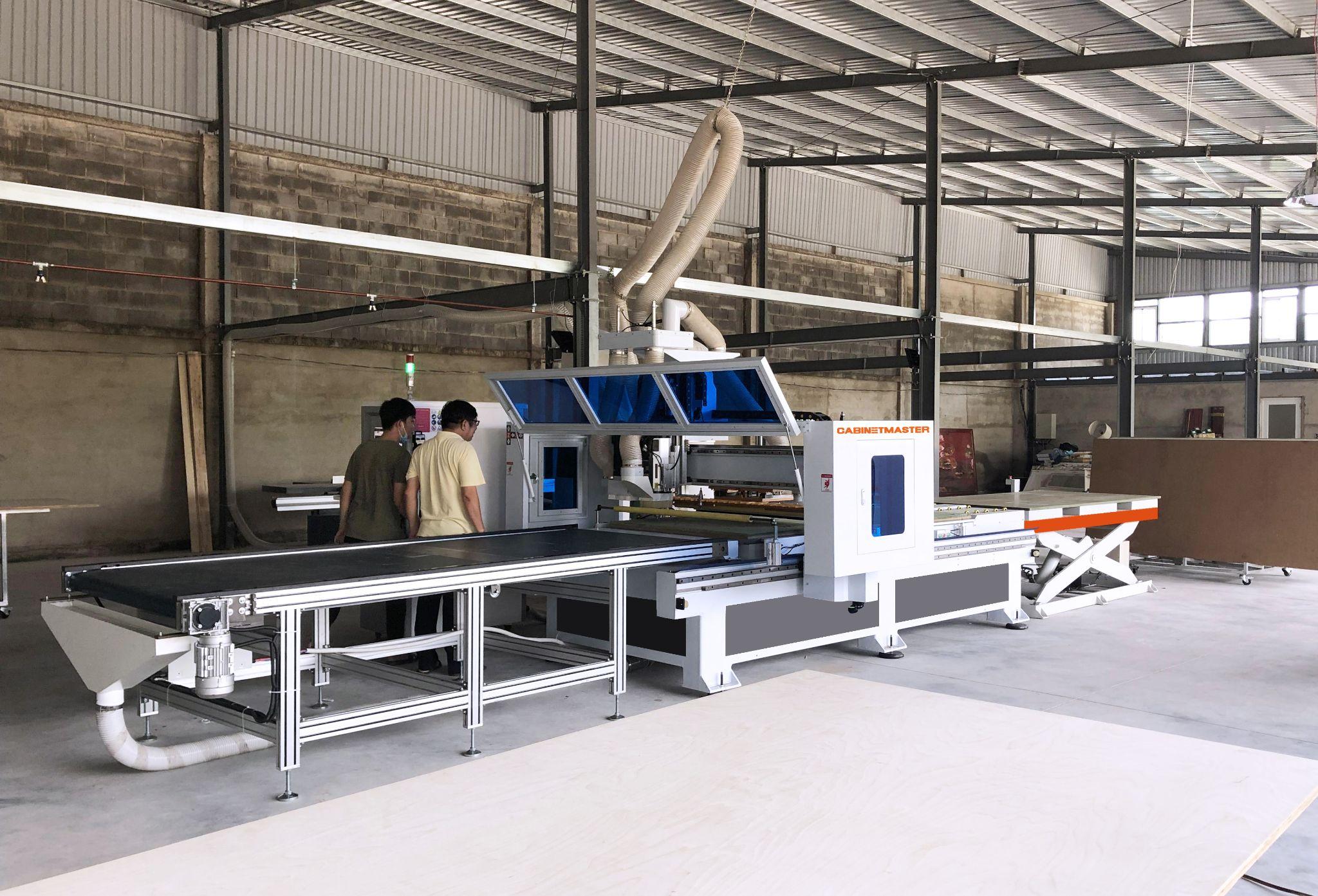 Đơn vị cung cấp máy CNC gỗ uy tín chất lượng hàng đầu CABINETMASTER.