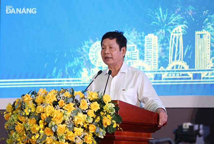 Mr. Truong Gia Binh, Chairman of the Board of Directors of FPT Corporation, delivers his remarks at the announcement ceremony of the Da Nang Master Plan for the 2021-2030 period, with a vision toward 2050. 