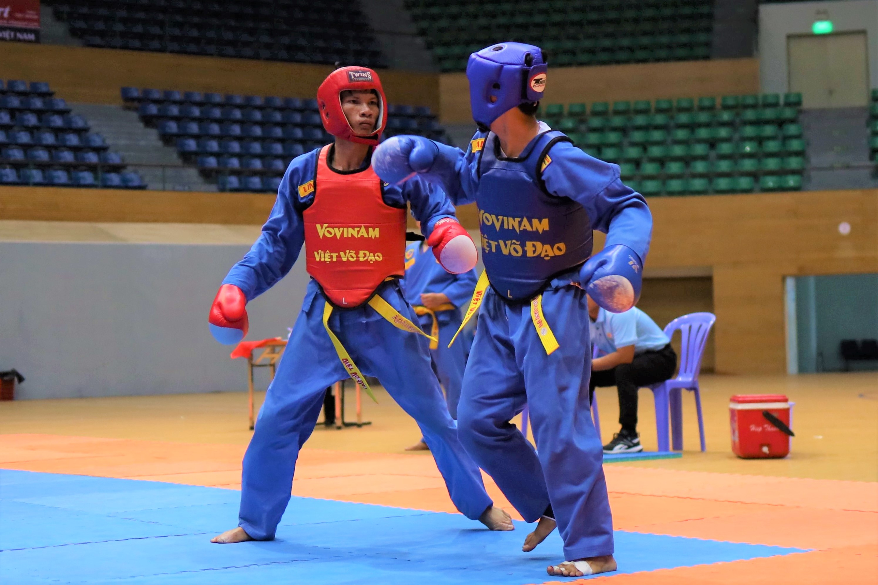 Tại Đà Nẵng, Vovinam thu hút đông đảo vận động viên từ nhiều lứa tuổi tham gia tập luyện, thi đấu. Ảnh: P.N