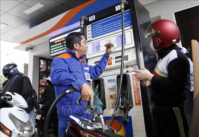 Quyết liệt triển khai lập hóa đơn điện tử với bán lẻ xăng dầu