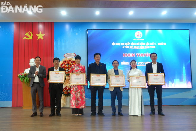 Ra mắt câu lạc bộ Đầu tư và Khởi nghiệp doanh nhân trẻ Đà Nẵng