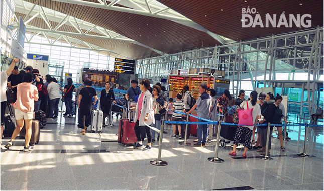 Visitors at Da Nang International Airport. Photo: baodanang.vn