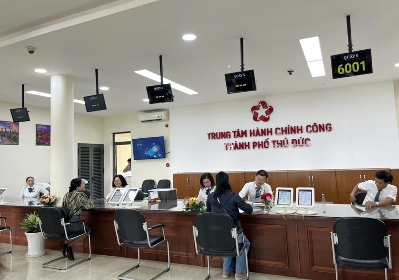 Khu vực giải quyết thủ tục hành chính Trung tâm hành chính công thành phố Thủ Đức. (Ảnh:TTXVN)