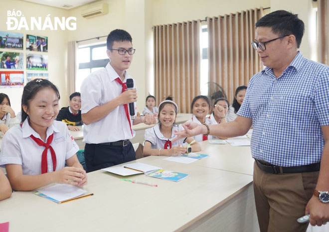 Delegates of the Children's Councils at ward and communal levels attending a training course on management skills, communication skills, and information handling skills. Photo: HUYNH LE.