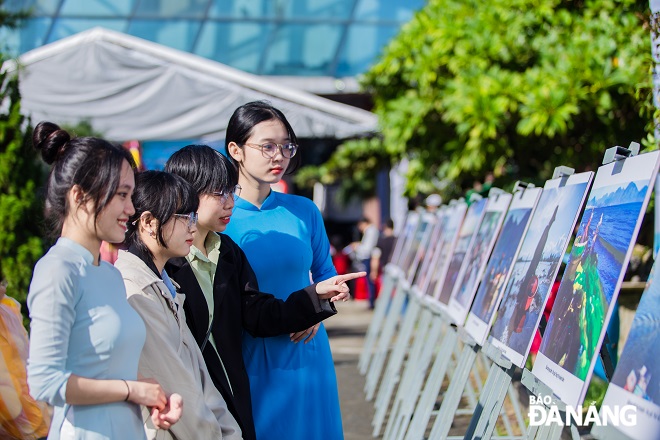 Putting people at the heart of Da Nang’s development in order to develop Da Nang into a smart, green and sustainable city. Photo: ST