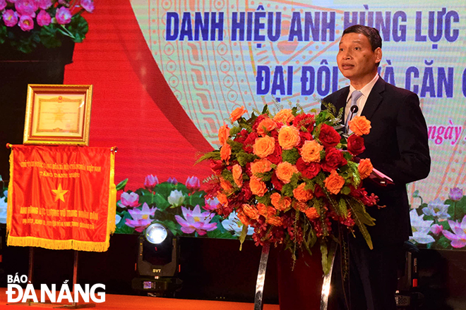 Da Nang People's Committee Vice Chairman Ho Ky Minh speaking at the ceremony