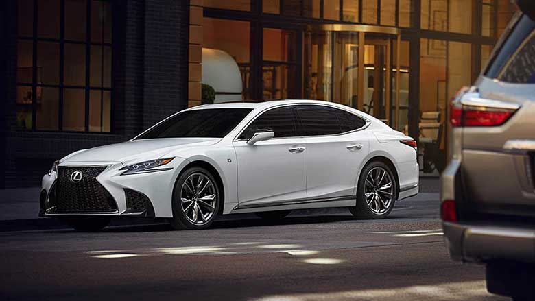 Lexus là một thương hiệu xe hạng sang Nhật Bản.