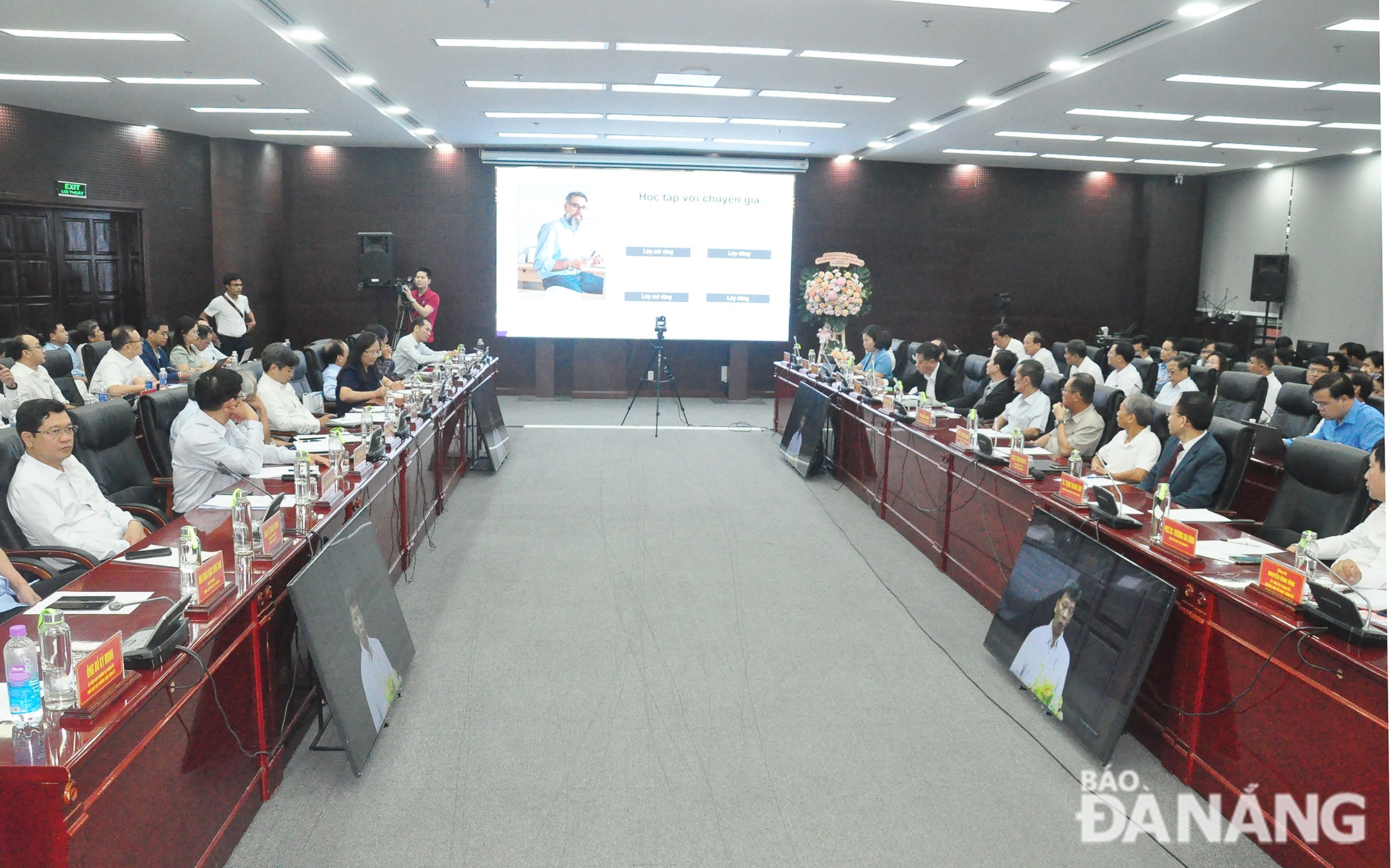 Participants at the conference about promoting the semiconductor development in the city in November 2023. Photo: THANH LAN