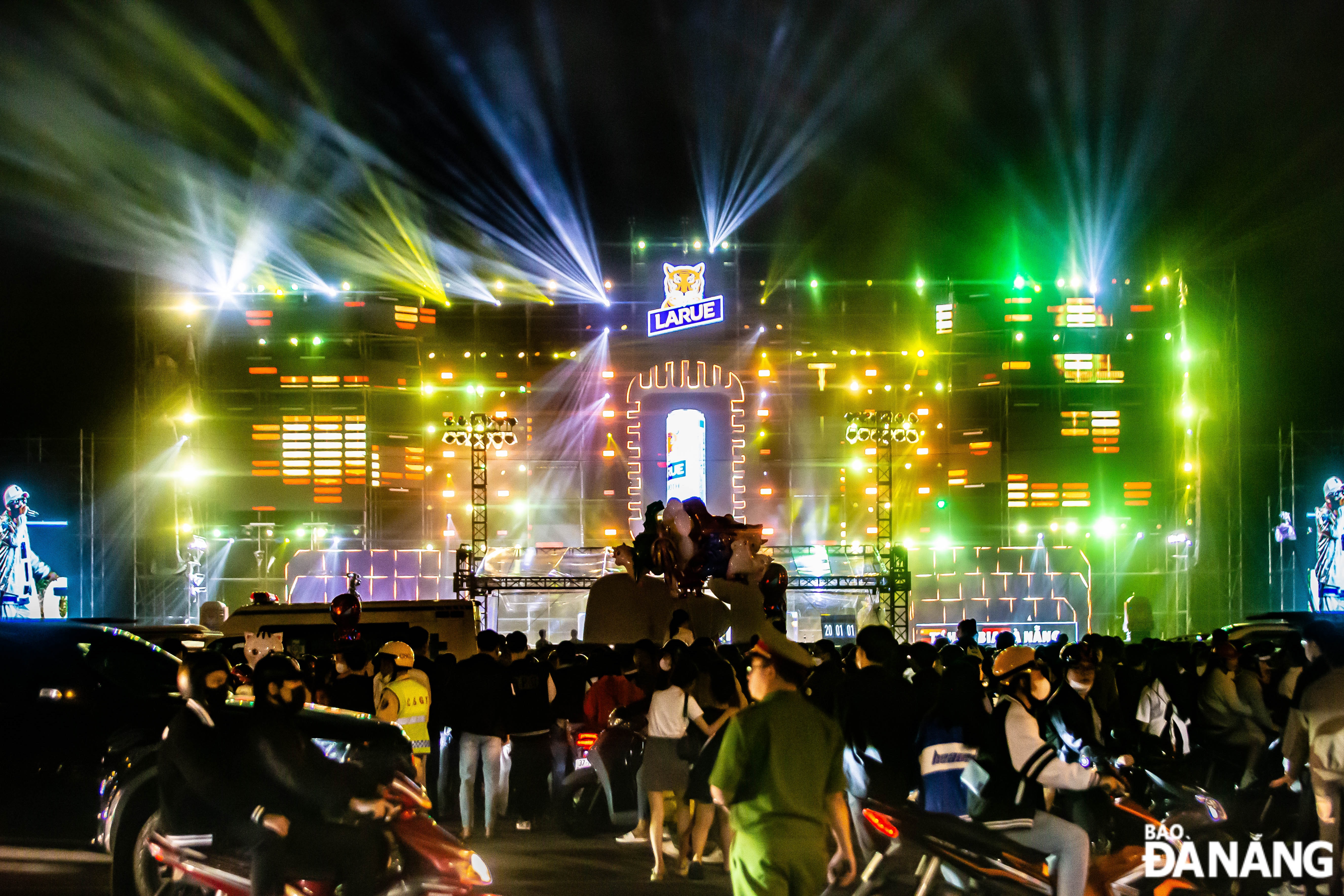 Crowds of people gather at the East Sea Park for the New Year's Eve countdown party