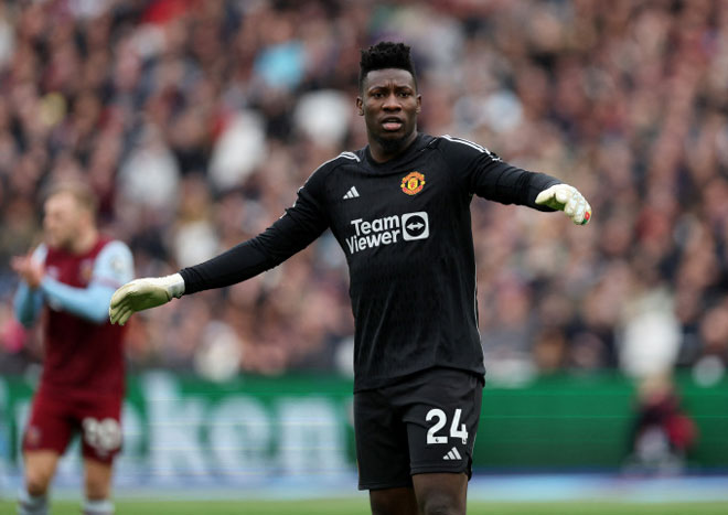 Thủ môn Andre Onana trong trận Man Utd làm khách của West Ham ở Ngoại hạng Anh ngày 23-12-2023. Ảnh: Reuters