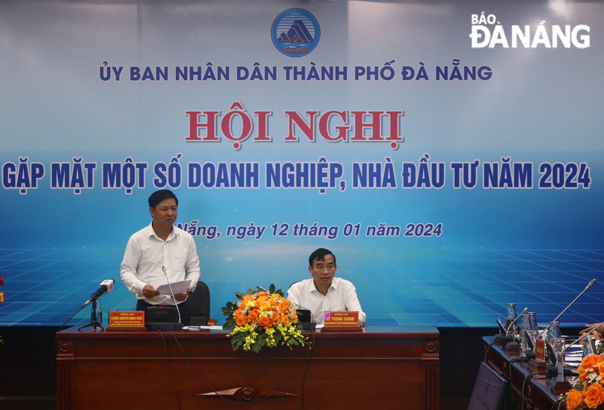 Permanent Deputy Secretary of the Da Nang Party Committee cum Chairman of the municipal People's Council Luong Nguyen Minh Triet speaking at the event.