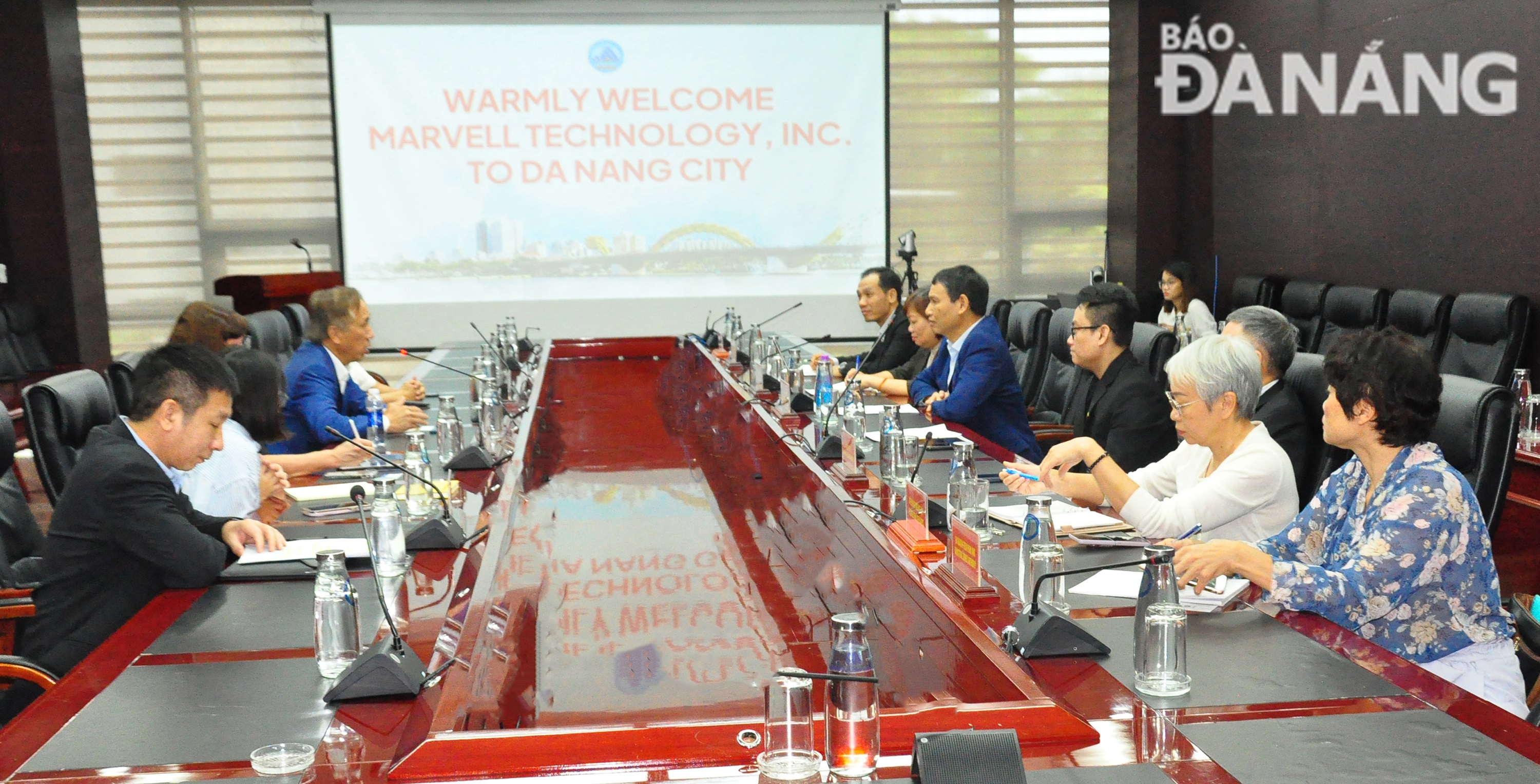 The working session between leaders of Da Nang and Marvell Technology in progress 