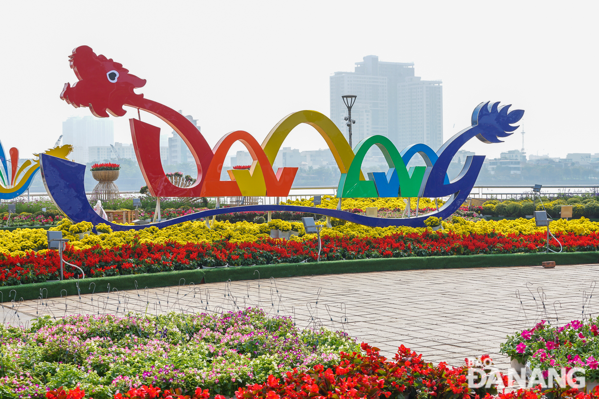 An image of a stylised Dragon opposite the Da Nang Museum of Cham Sculpture