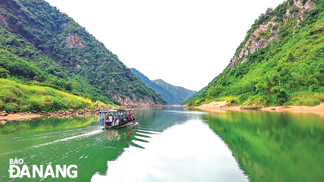 A breathtaking view of the Hon Kem-Da Dung tourist site