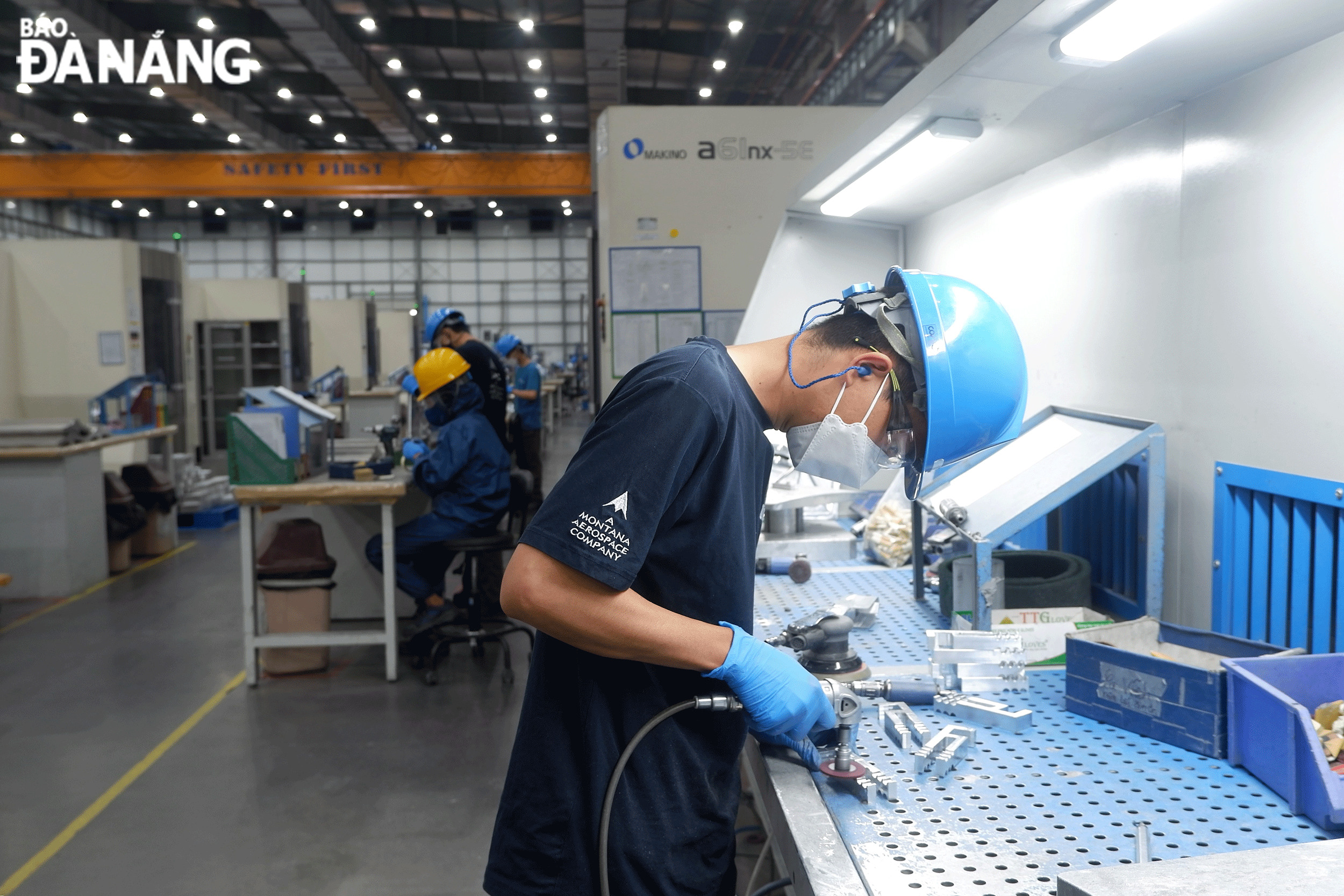 Production activities at the Universal Alloy Corporation Vietnam Co., Ltd. located at the Da Nang Hi-Tech Park, Hoa Lien Commune, Hoa Vang District. Photo: M.Q