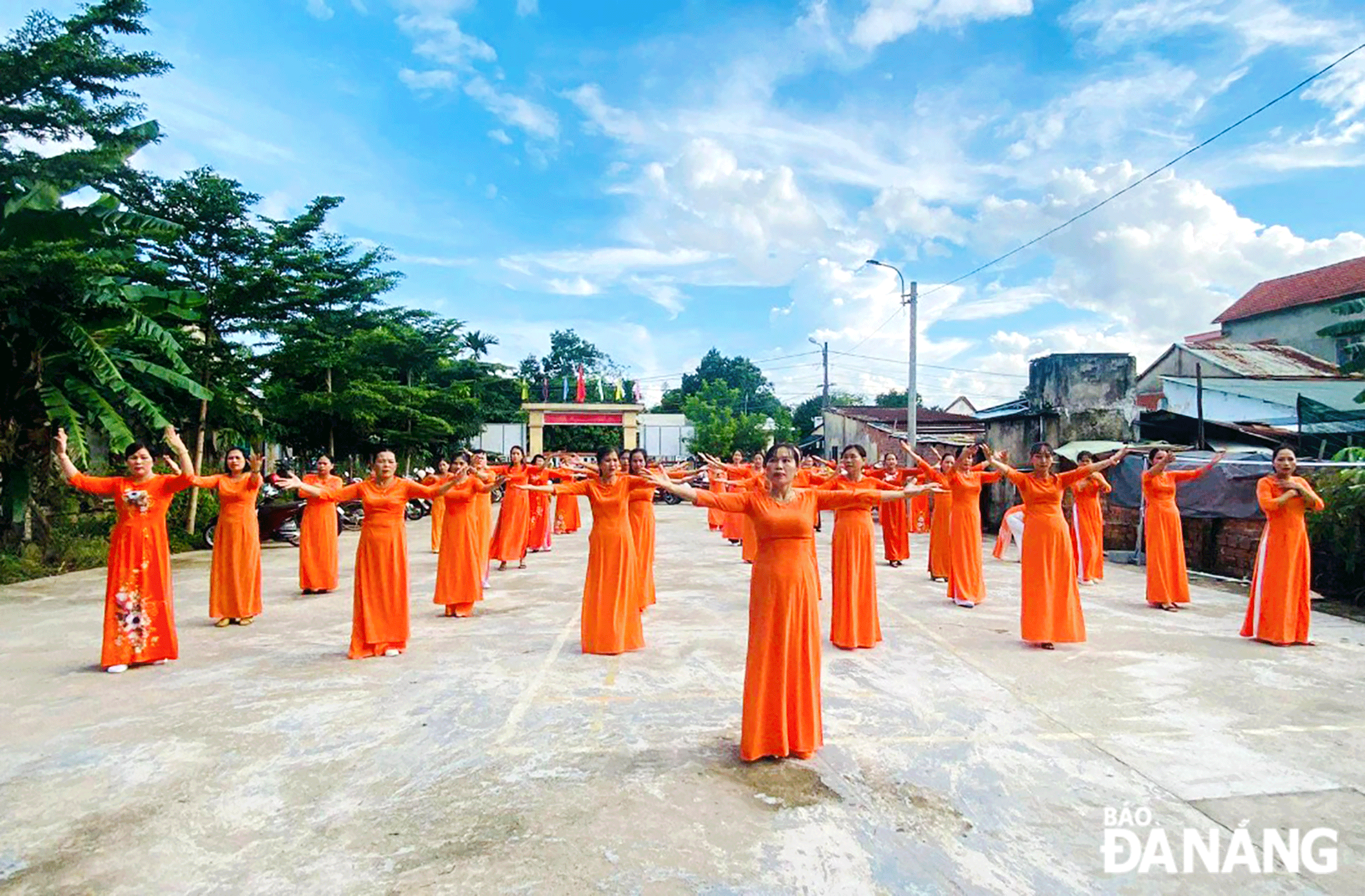 Những điểm sáng trong phong trào thi đua của phụ nữ