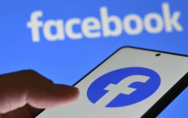 Vì sao Facebook gián đoạn?