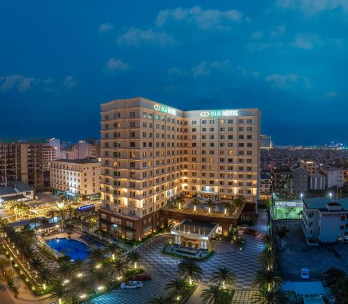 Top khách sạn 5 sao Đà Nẵng view đẹp sang xịn mịn hot nhất 2024