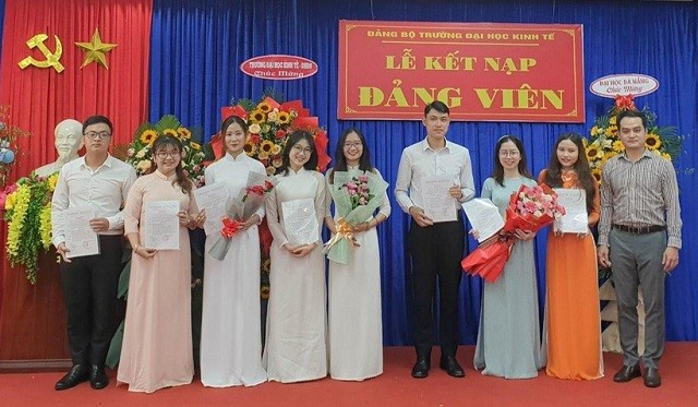 Đảng viên trẻ nhiệt huyết với phong trào