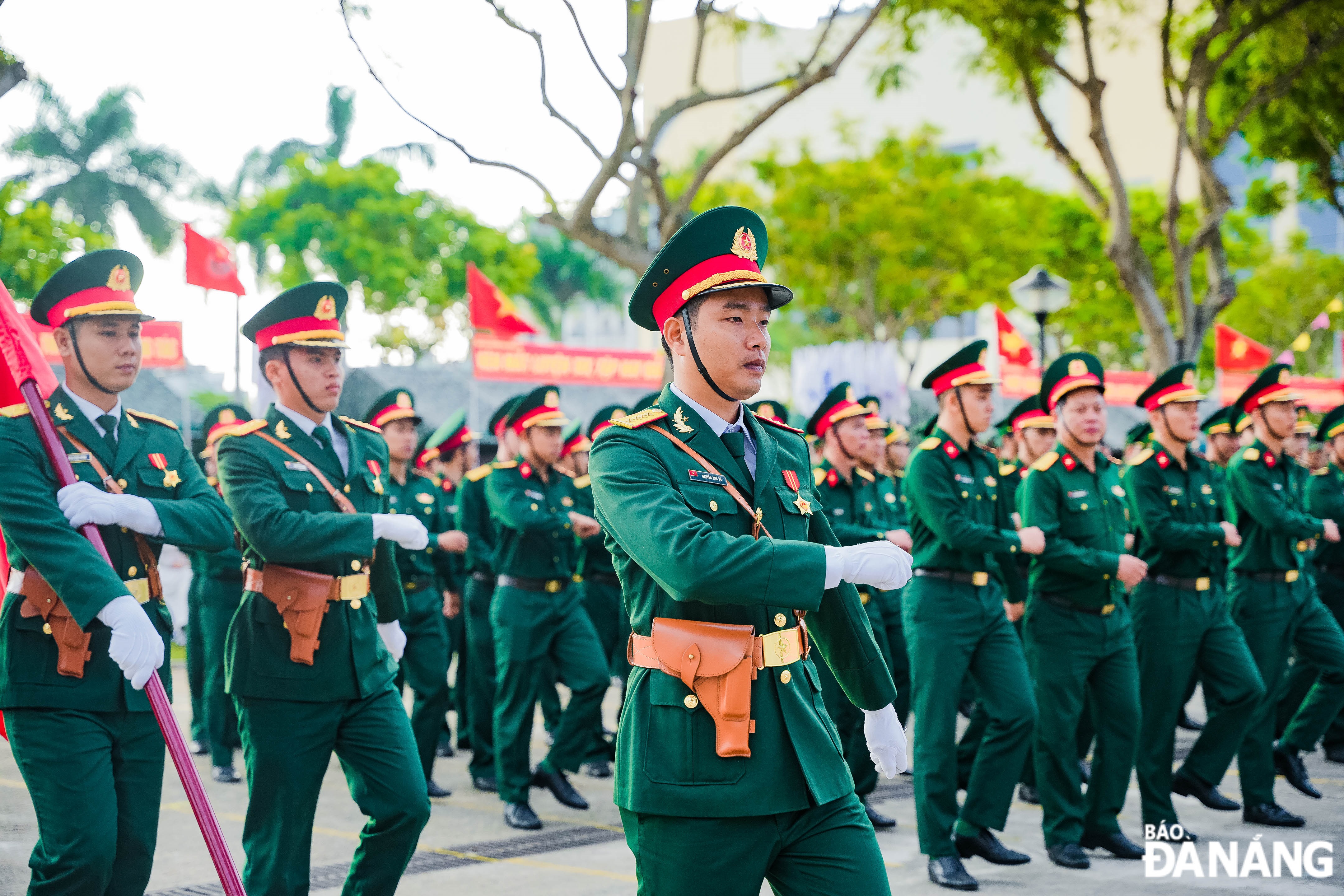 The launching ceremony of the army training course 2024 is seriously and methodically organised by the People's Committee of Hai Chau District