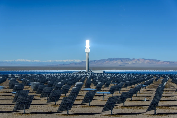 The world's largest solar thermal power plant near Augusta, Australia. (Photo: EPA/VNA)