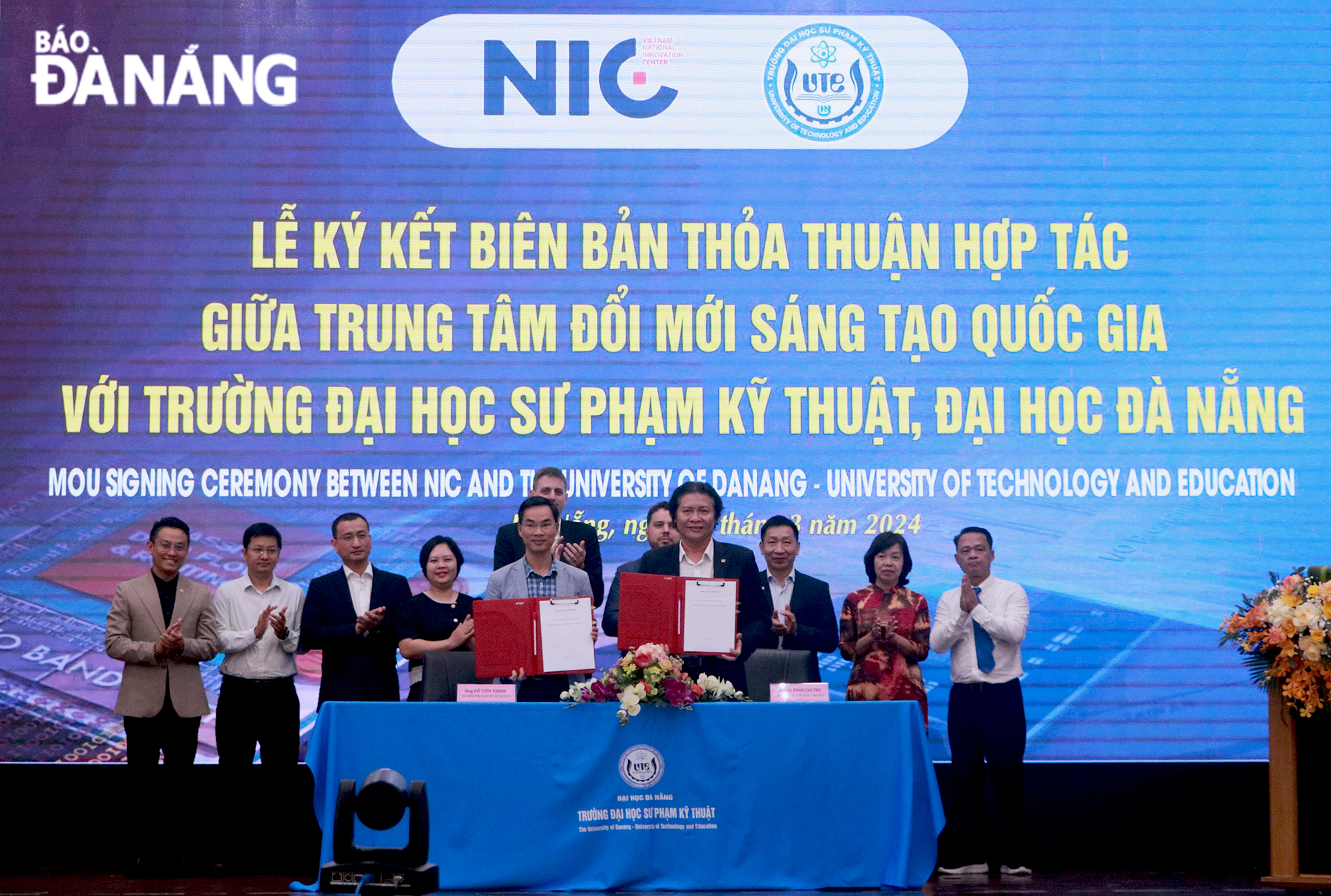 Trung tâm Đổi mới sáng tạo Quốc gia và Trường Đại học Sư phạm Kỹ thuật đã ký biên bản thỏa thuận hợp tác nhiều nội dung quan trọng về đào tạo và phát triển nguồn nhân lực ngành công nghiệp bán dẫn. Ảnh: VĂN HOÀNG