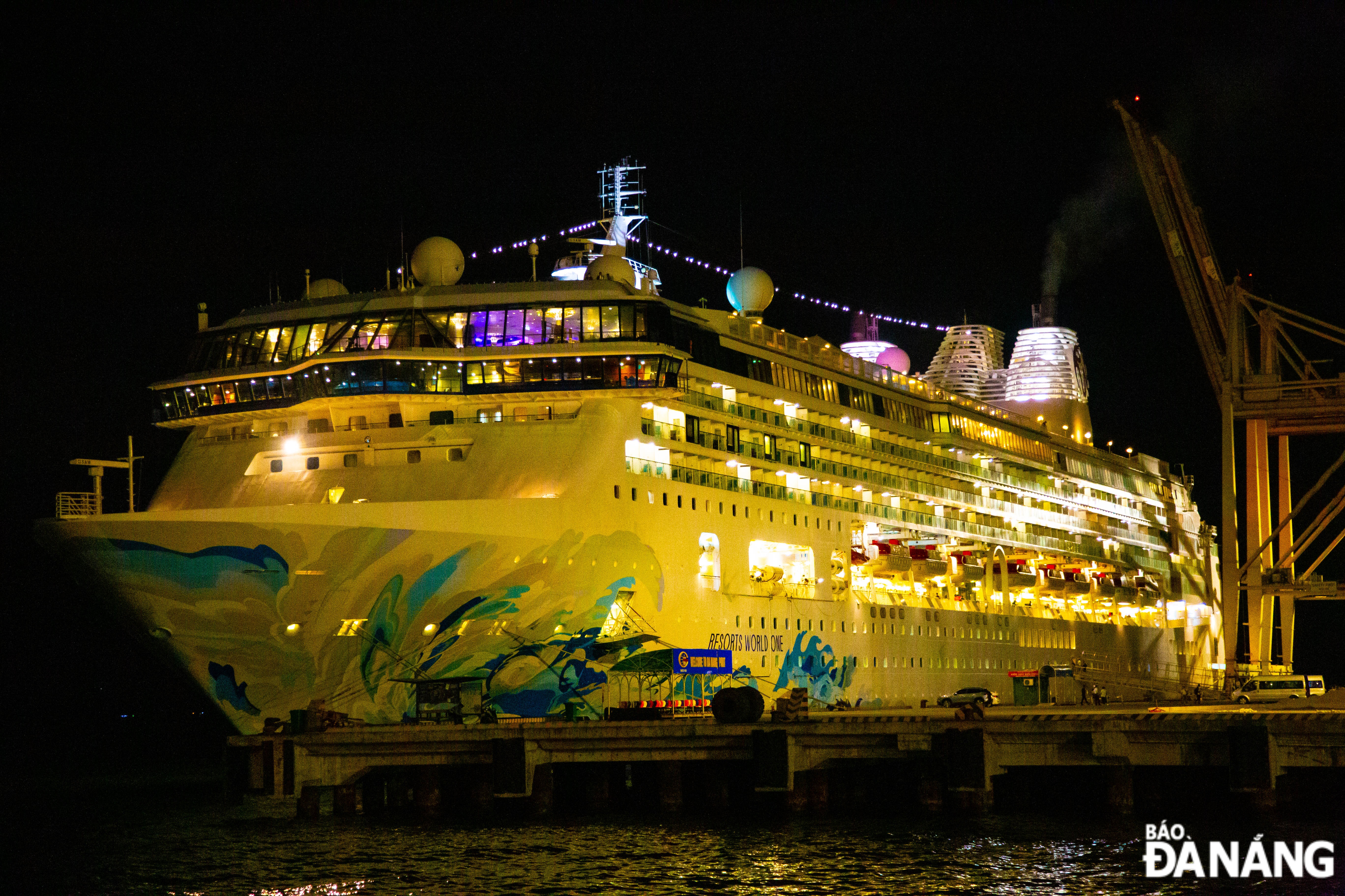 The 5-star cruise ship at night