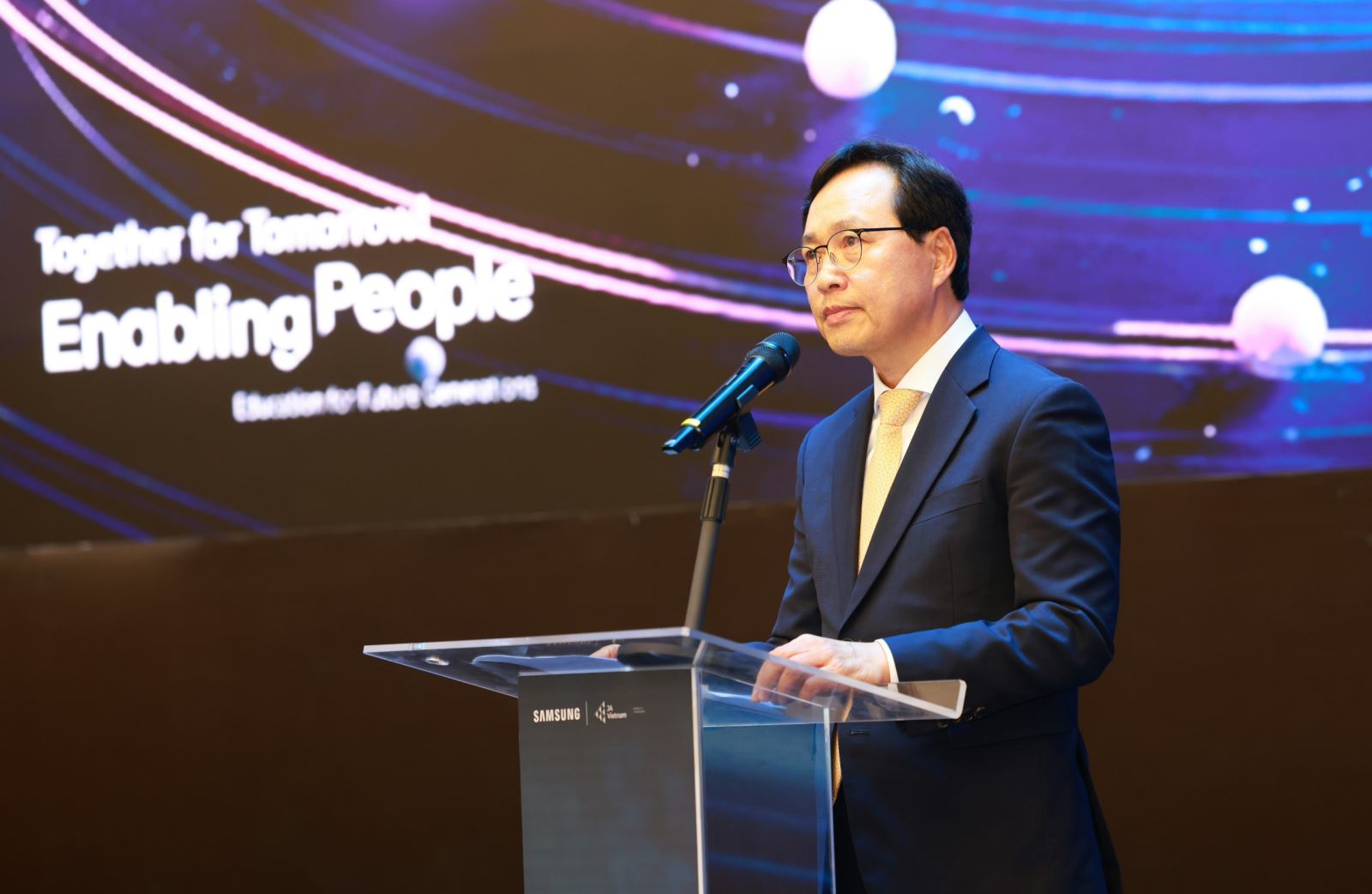  Ông Choi Joo Ho - Tổng giám đốc Tổ hợp Samsung Việt Nam phát biểu tại sự kiện.