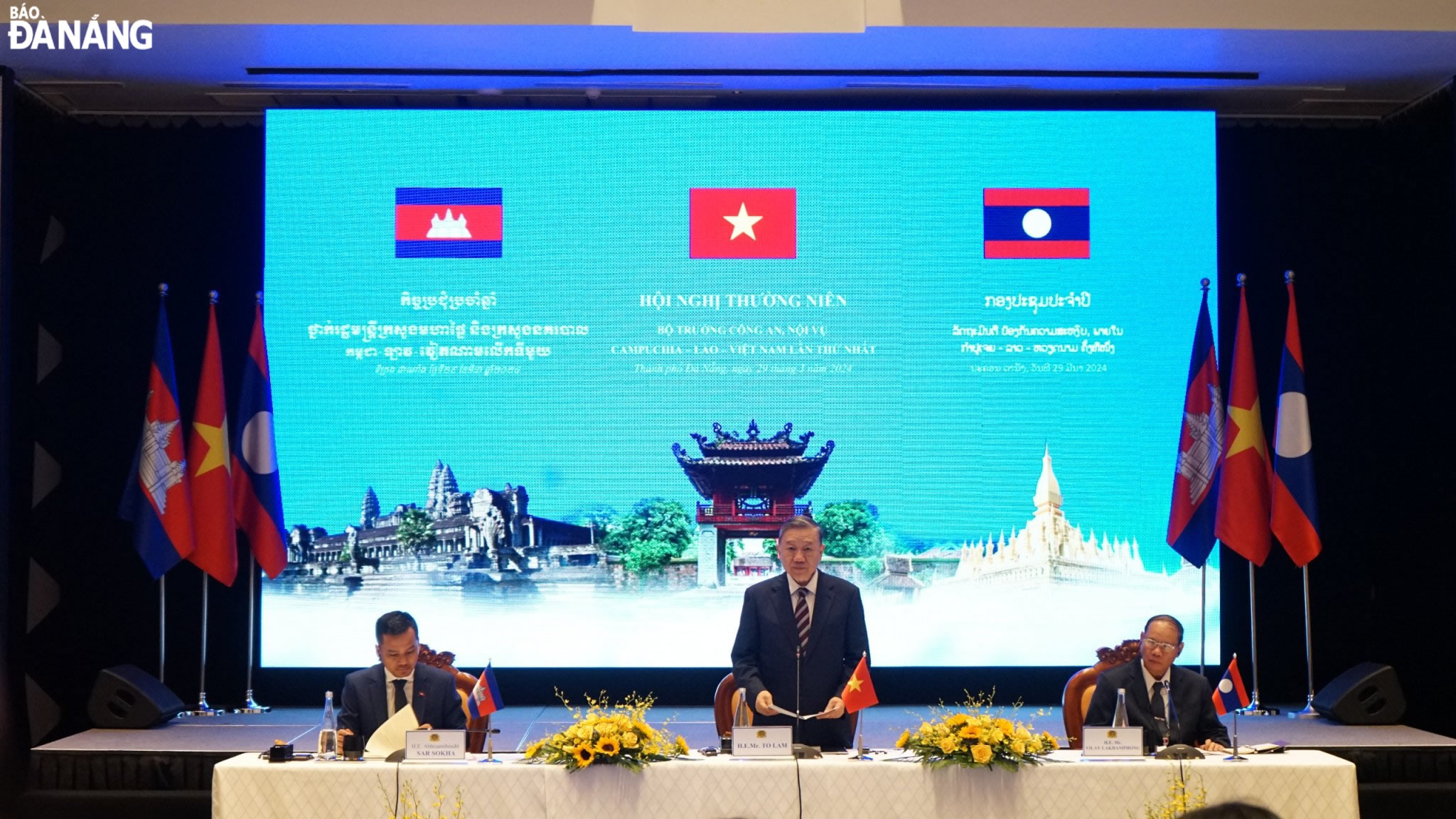 Ministers of Public Security and Internal Affairs of Cambodia, Laos and Viet Nam co-chaired the conference. Photo: LE HUNG