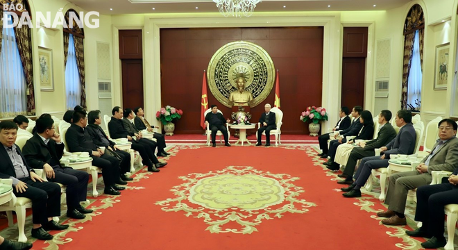 The delegation of Viet Nam visited the Vietnamese Embassy in China. Photo courtesy of the delegation