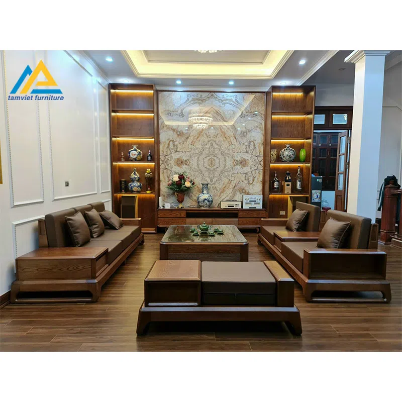 Sofa gỗ được ưa chuộng trên thị trường.