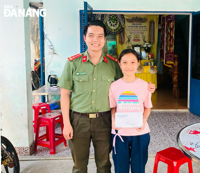 Recently, Lieutenant Ngo Thanh Dat, Secretary of the Youth Union organisation of the Police Department in Lien Chieu District,