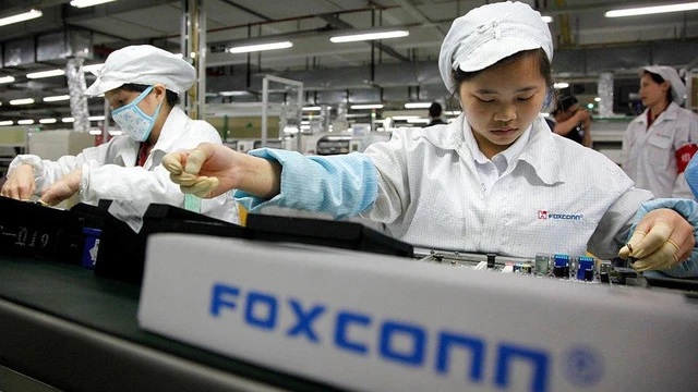 Nhà sản xuất chip hàng đầu thế giới Foxconn công bố doanh thu cao kỷ lục