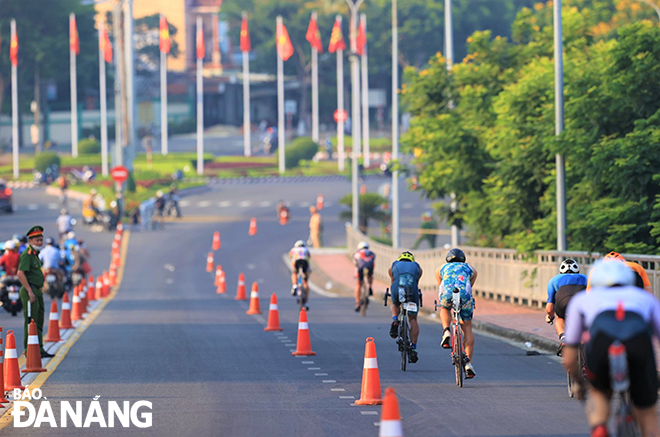 Gần 2.000 vận động viên tranh tài tại cuộc thi VinFast IRONMAN 70.3 Việt Nam 2024