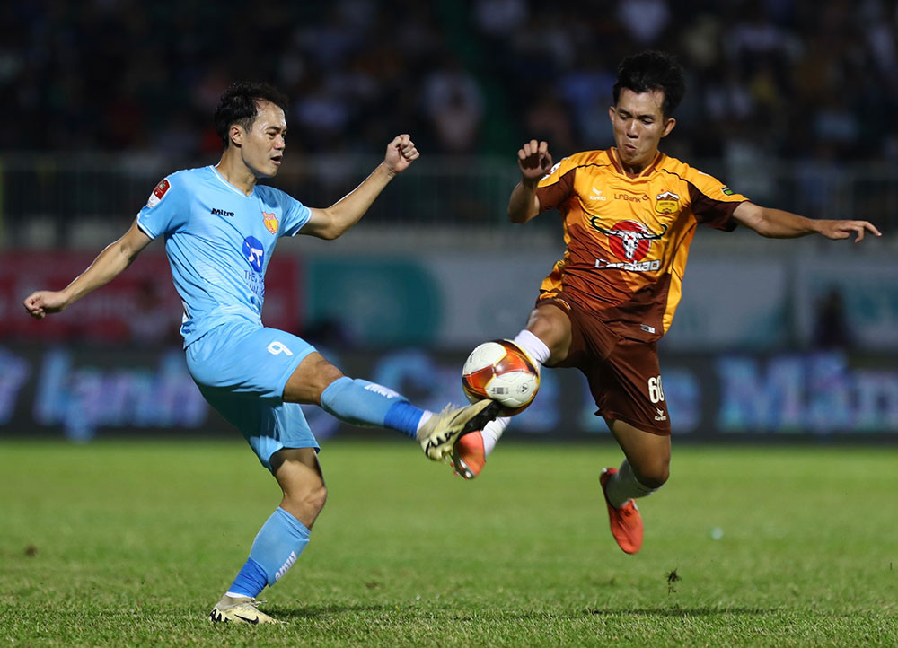 Vòng 19 V-League: Tăng tốc trước vạch đích