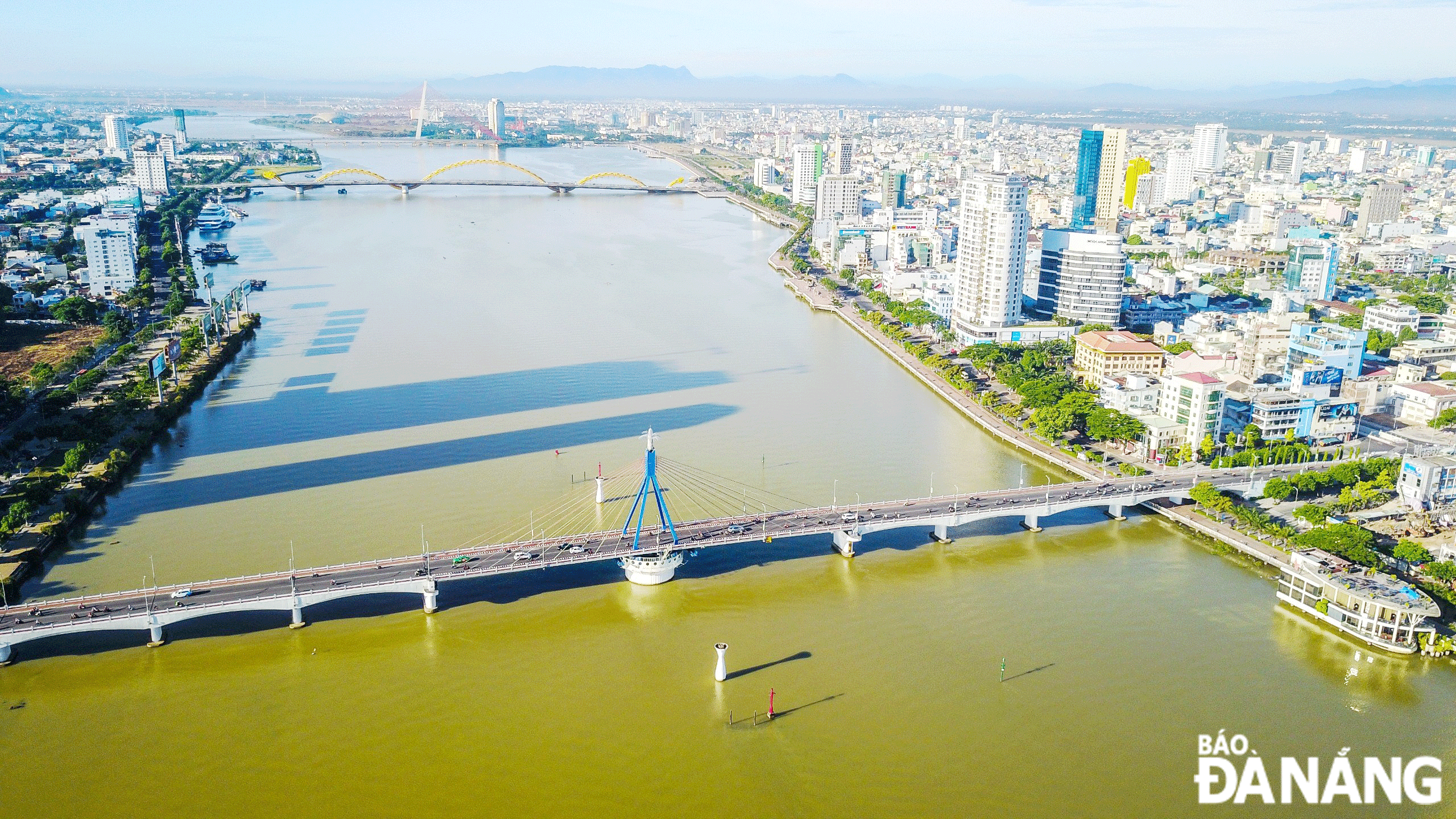 Kết luận của Bộ Chính trị về tiếp tục thực hiện Nghị quyết số 43-NQ/TW của Bộ Chính trị khóa XII về xây dựng và phát triển thành phố Đà Nẵng đến năm 2030, tầm nhìn đến năm 2045