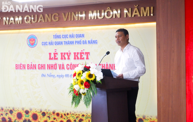 Vice Chairman of the Da Nang People's Committee Ho Ky Minh speaking at the signing ceremony. Photo: M.Q