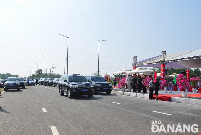 Vehicles travelling on the route on the morning of May 13, 2024. Photo: THANH LAN