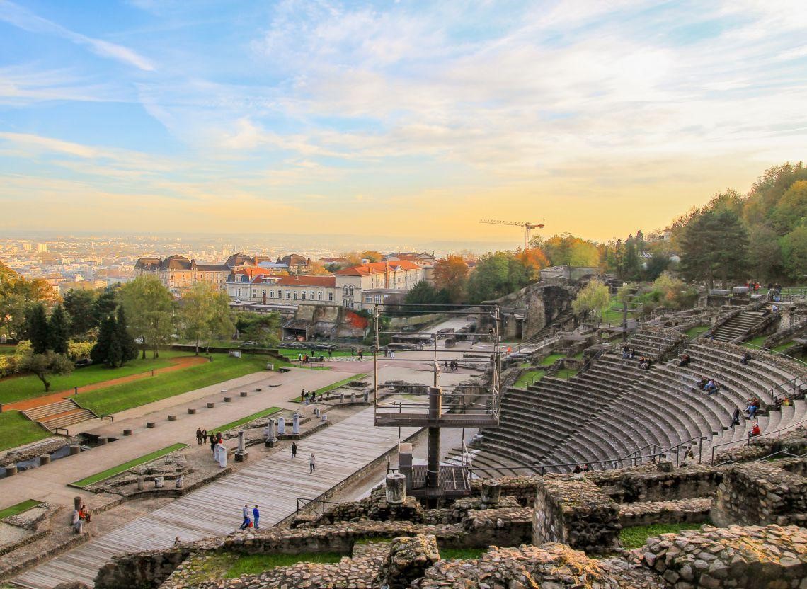 Nhà hát cổ Théâtre Antique de Lyon: Ngược dòng thời gian tìm lại dấu ấn La Mã xưa