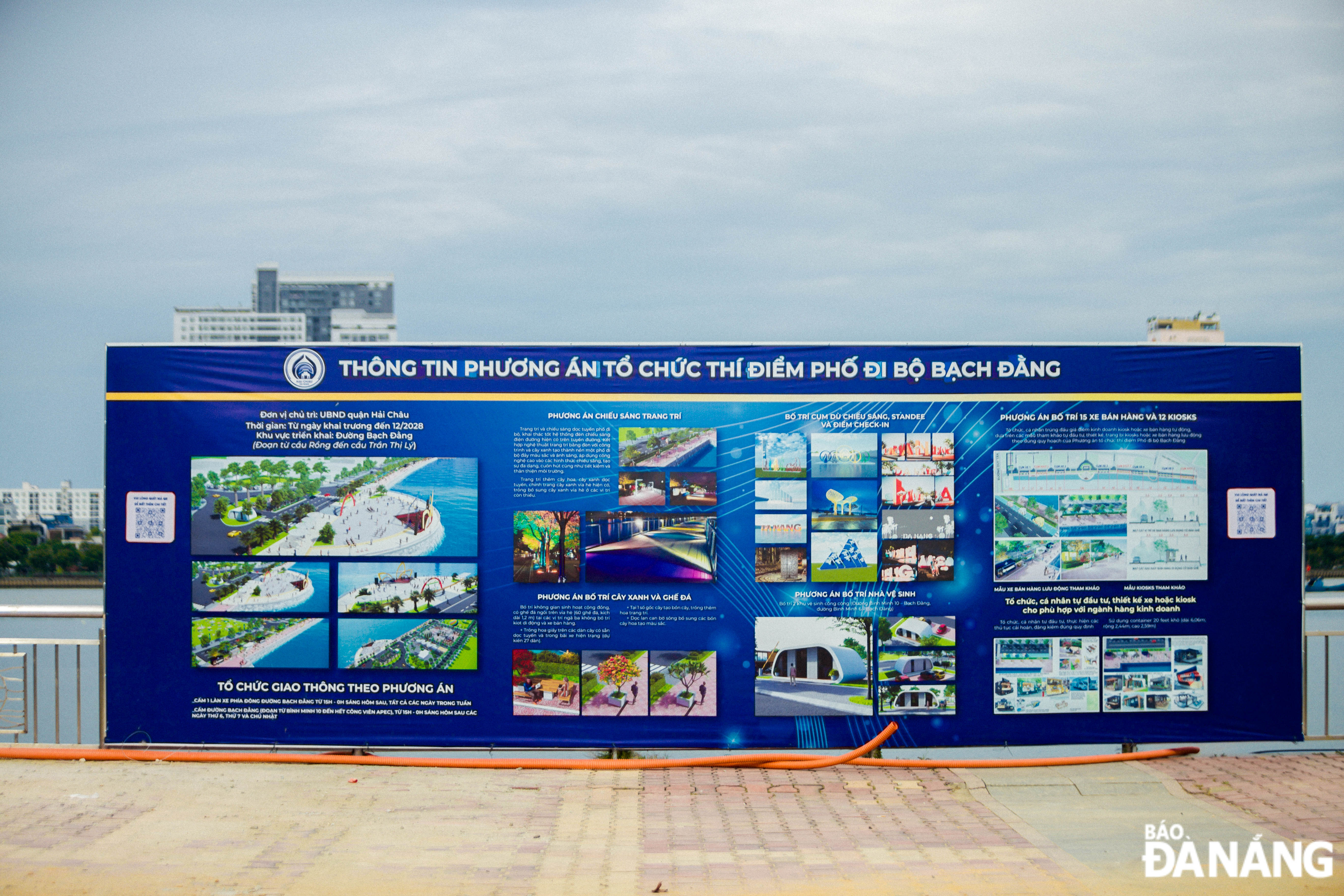 The Da Nang People's Committee agreed and assigned Hai Chau District People's Committee to implement a plan to pilot Bach Dang walking street with operating hours from 3:00pm to midnight daily.