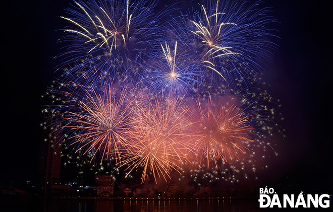 Fireworks and music created a vivid and colourful picture along the banks of the iconic Han River