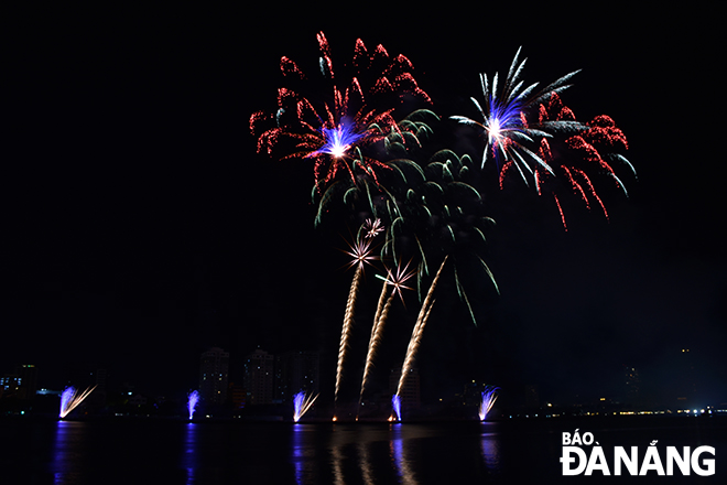 Along with music, fireworks effects contribute to creating a colourful and lively picture